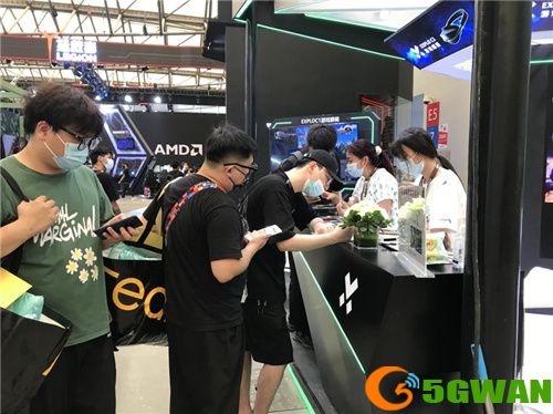 云游戏黄金搭档！这款新外设让我丢掉了专业级主机游戏显示器