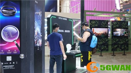 云游戏黄金搭档！这款新外设让我丢掉了专业级主机游戏显示器