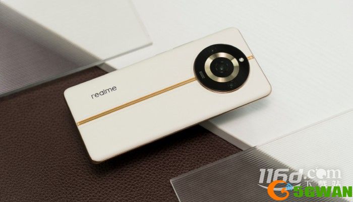 真我Realme11值得购买吗